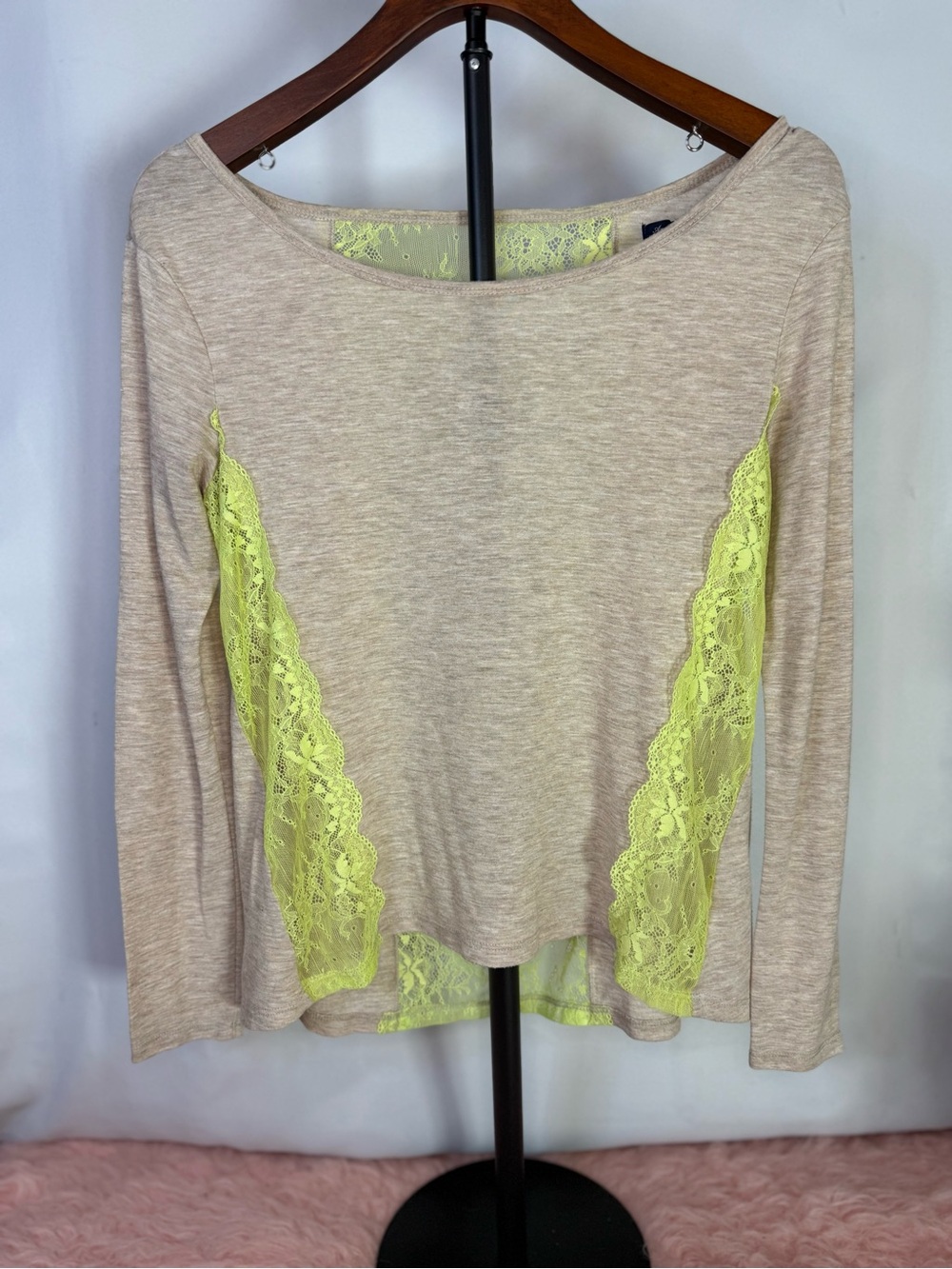 American Eagle Women’s Beige Top with Neon Yellow Lace Inset Size XS